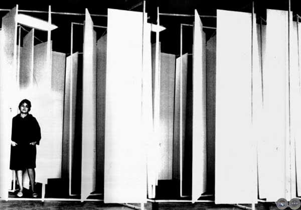 Fig. 3. Laura Márquez, Puertas inútiles (Useless doors), 1967