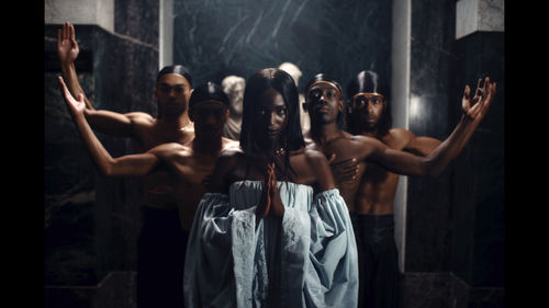 Dilemme by Lous and the Yakuza, directed by Wendy Morgan