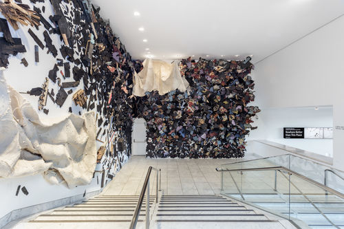 Hammer Projects: Leonardo Drew