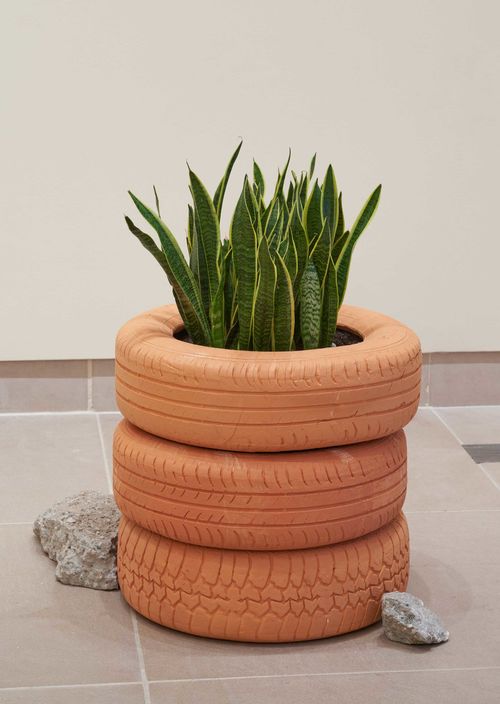 Installation view of 'Hammer Projects: noé olivas' at the Hammer Museum