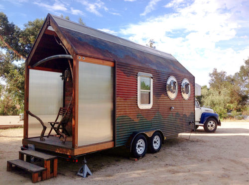 Exterior view of a dwelling on wheels