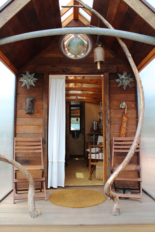 Porch of the NOMAD mobile studio