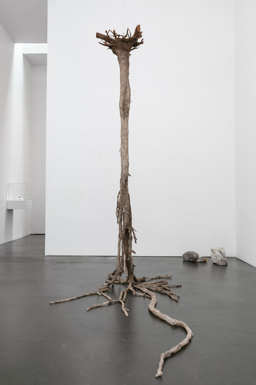 Sculpture in the shape of a dead tree