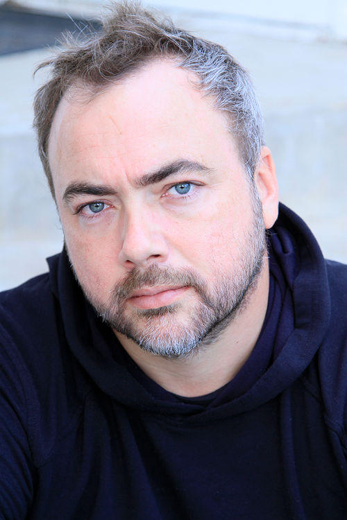 Headshot of Walead Beshty