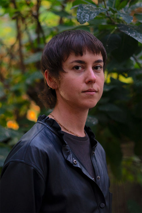 Alice Bucknell headshot 