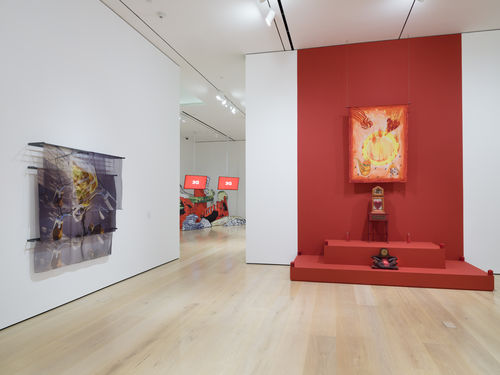 Multimedia works in gallery