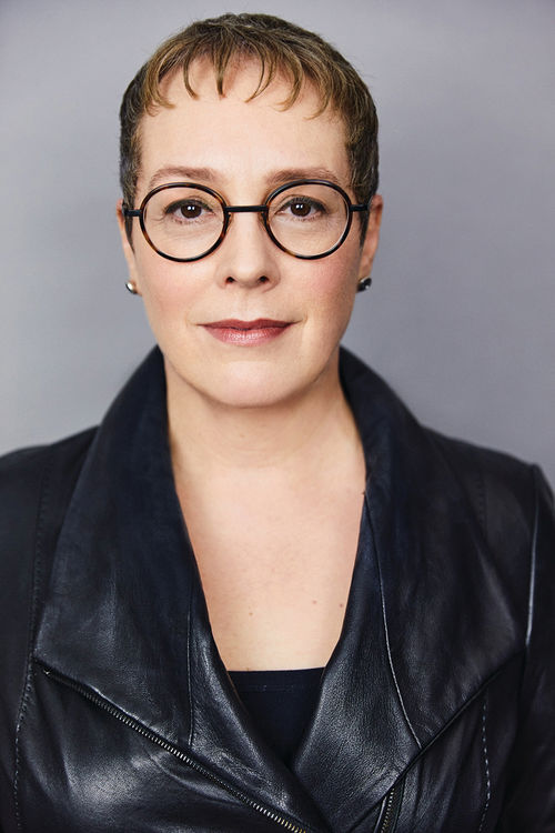 Headshot of Julia Angwin