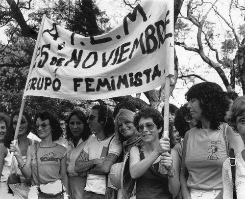 Grupo Feminista protests with Madres de la Plaza de Mayo, December 8, 1983