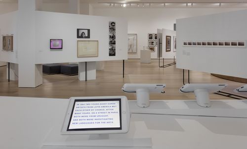 Foreground: Teresa Trujillo, Improvisación danza-cine II (Improvisation dance-cinema II), 1964–65. Installation view at the Hammer Museum, Los Angeles