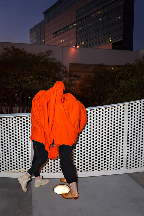 Dancers perform Martha Araújo's Hábito/Habitante at the opening of Radical Women. Hammer Museum, Los Angeles, September 16, 2017
