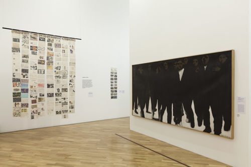 Lugares sociais (Social Places) gallery. From left to right: Graciela Gutiérrez Marx, Grupo de familia, Reconstrucción del mito (Family Group, Reconstruction of the Myth), 1980, Anna Bella Geiger, Brasil nativo, Brasil Alienígena (Native Brazil/Alien Brazil), 1977, and Gracia Barrios, América no invoco tu nombre en vano (America, I don’t take your name in vain), 1970. Installation view at Pinacoteca de São Paulo
