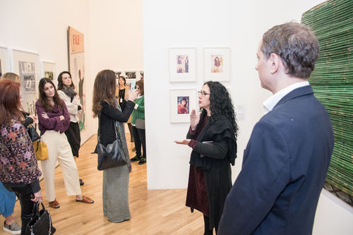 Curator Cecilia Fajardo-Hill leads an opening day tour of Radical Women. Pinacoteca de São Paulo, August 18, 2018

