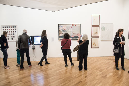 Guests in gallery during the opening of Radical Women. Pinacoteca de São Paulo, August 18, 2018