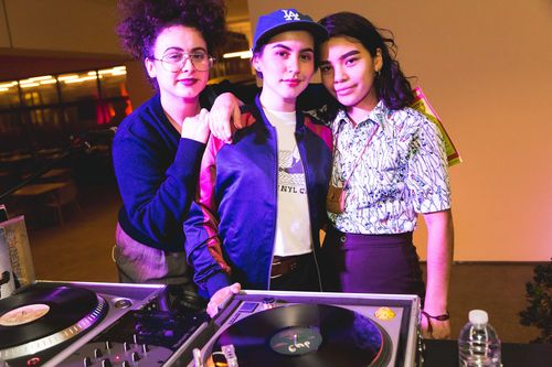 Members of Chulita Vinyl Club at ¡Pa’rriba!. Hammer Museum, Los Angeles, September 22, 2017