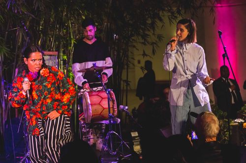 Lido Pimienta (left) performs with Francisca Valenzuela (right) at ¡Pa’rriba!. Hammer Museum, Los Angeles, September 22, 2017