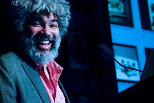 Fred Wilson giving his lecture, "Through the Glass Darkly: The Silent Message of the Museum," Hammer Museum, Los Angeles, May 6, 2014