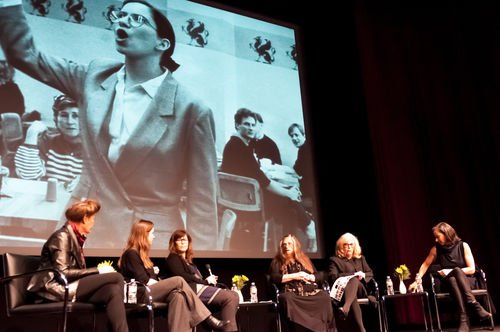 From left to right: Mary Kelly, Johanna Burton, Anne Ellegood, Dara Birnbaum, Judith Barry, and Andrea Fraser discussing "The Future of Institutional Critique," Hammer Museum, Los Angeles, February 12, 2014