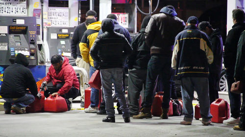 HD video, color, sound. 30 min. Courtesy of Reena Spaulings Fine Arts, New York, and Galerie Buchholz, Berlin/Cologne.