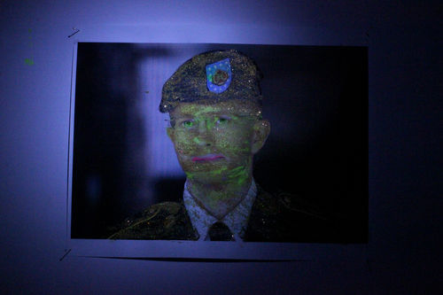 Modified image from Tommy Hartung 