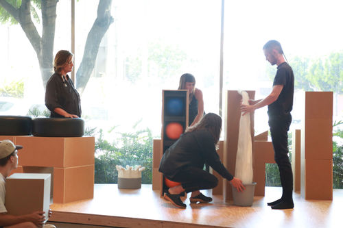 Lauren Davis Fisher, Moving Materials: Final Rehearsal, 2016. Performance documentation on August 20, 2016 as part of Made in L.A. 2016, Hammer Museum, Los Angeles. Photo: Molly Hanson.