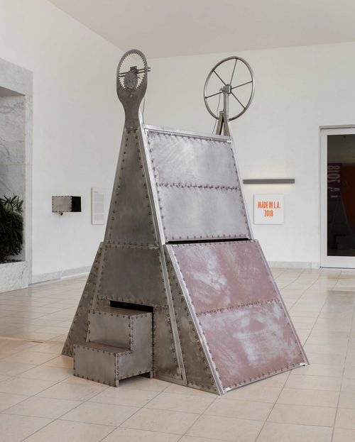 Beatriz Cortez, Tzolk’in, 2018. Installation view