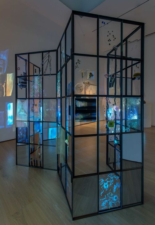 Rosha Yaghmai, Slide Samples (Lures, Myths), 2018