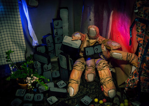 Molly Lowe, performance documentation of Hands Off, {Temp} Art Space, New York, 2013. Courtesy of the artist.