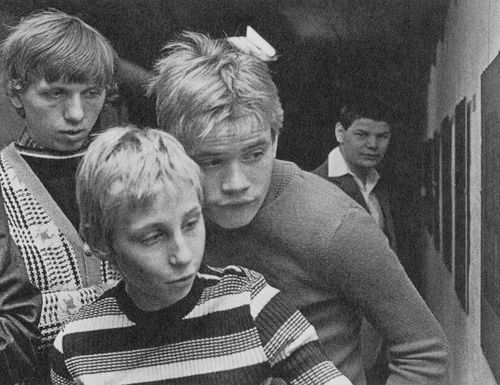 Andrea Büttner
HAP Grieshaber / Franz Fühmann: Engel der Geschichte 25: Engel der Behinderten, Claassen Verlag Düsseldorf 1982 (HAP Grieshaber / Franz Fühmann: Angel of History 25: Angel of the Disabled, Claassen Verlag Düsseldorf 1982), 2010