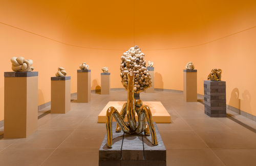 Sarah Lucas: Au Naturel, installation view, Hammer Museum, Los Angeles, June 9-September 1, 2019. Photo: Jeff McLane.