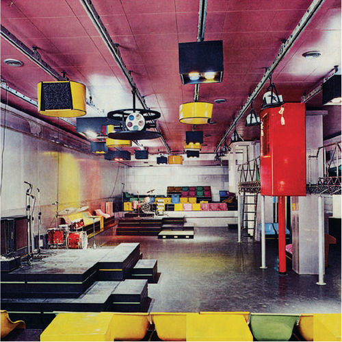 Interior of the Piper Pluri Club, Turin, designed by Pietro Derossi, Giogio Ceretti, and Riccardo Rosso