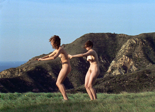 Jennifer Bornstein, Frauenkörperbewegungsbilder, 2009.