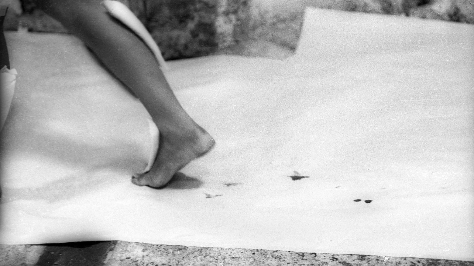 María Evelia Marmolejo (Colombian, b. 1958), 11 de marzo—ritual a la menstruación, digno de toda mujer como antecedente del origen de la vida (March 11—ritual in honor of menstruation, worthy of every woman as a precursor to the origin of life), 1981.