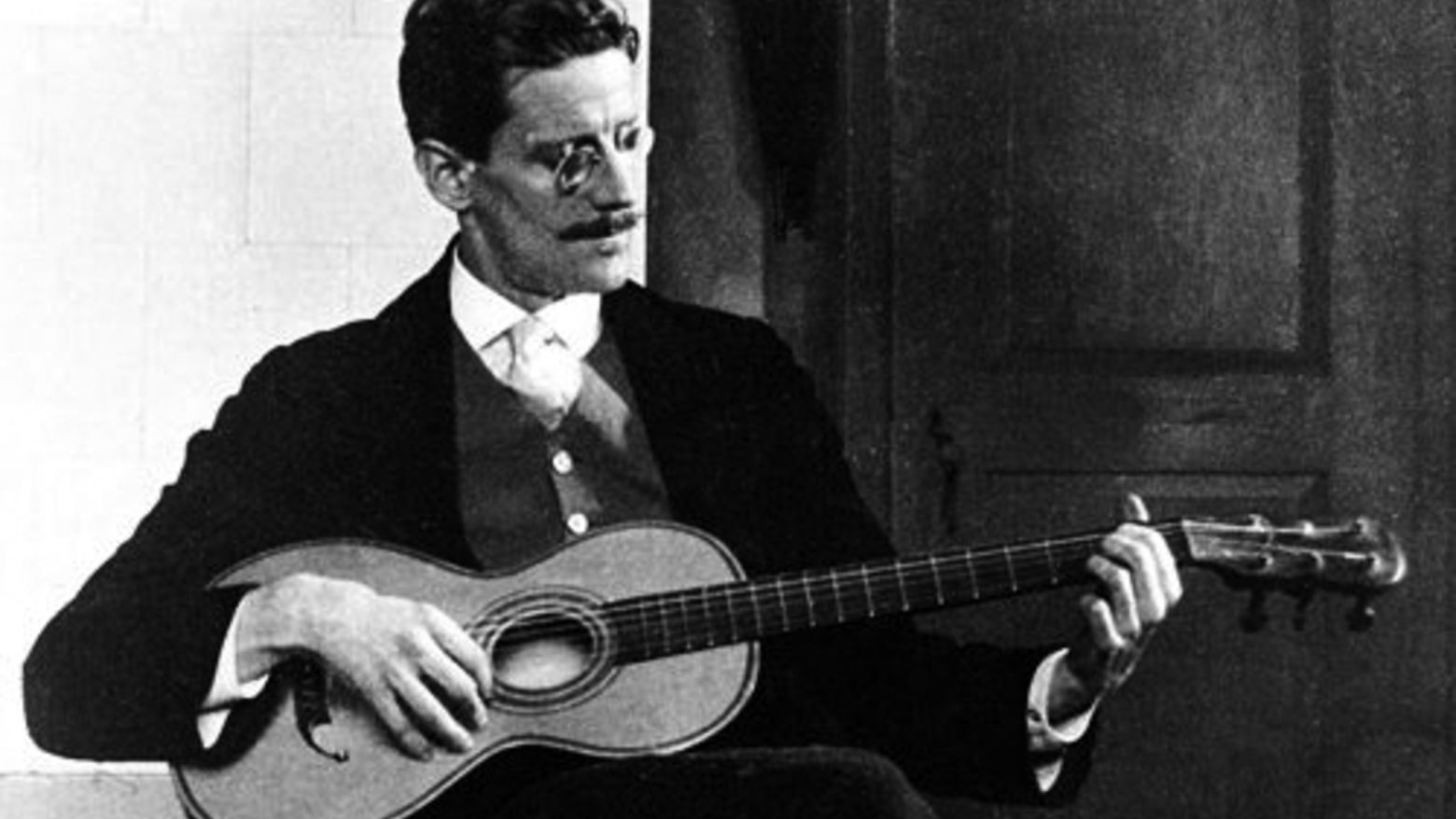 JOHN CAGE’S ROARATORIO A verbivocovisual CELEBRATION OF