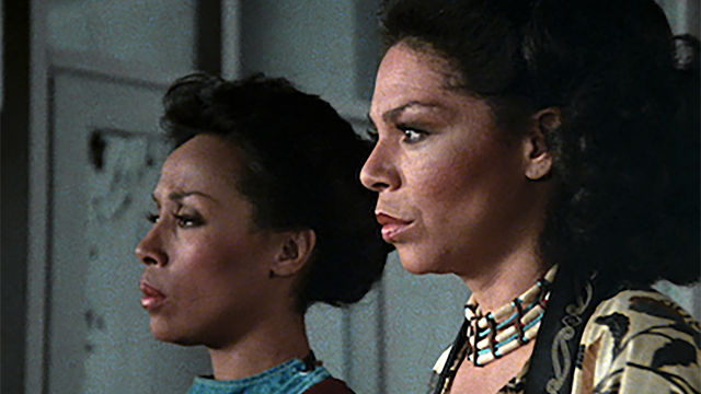 Still from Sister, Sister