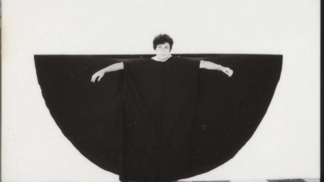Martha Araújo (Brazilian, b. 1943), Hábito/Habitante (Habit/inhabitant), 1985.