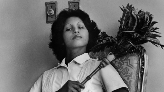 Sandra Eleta (Panamanian, b. 1942), Edita (la del plumero), Panamá (Edita [the one with the feather duster], Panama), 1977