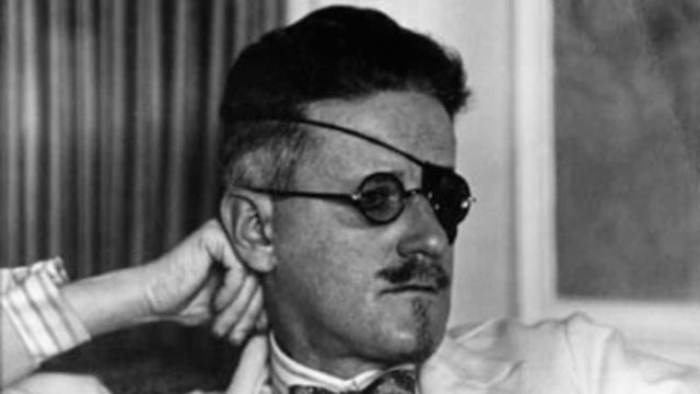 Black and white photo portrait of author James Joyce