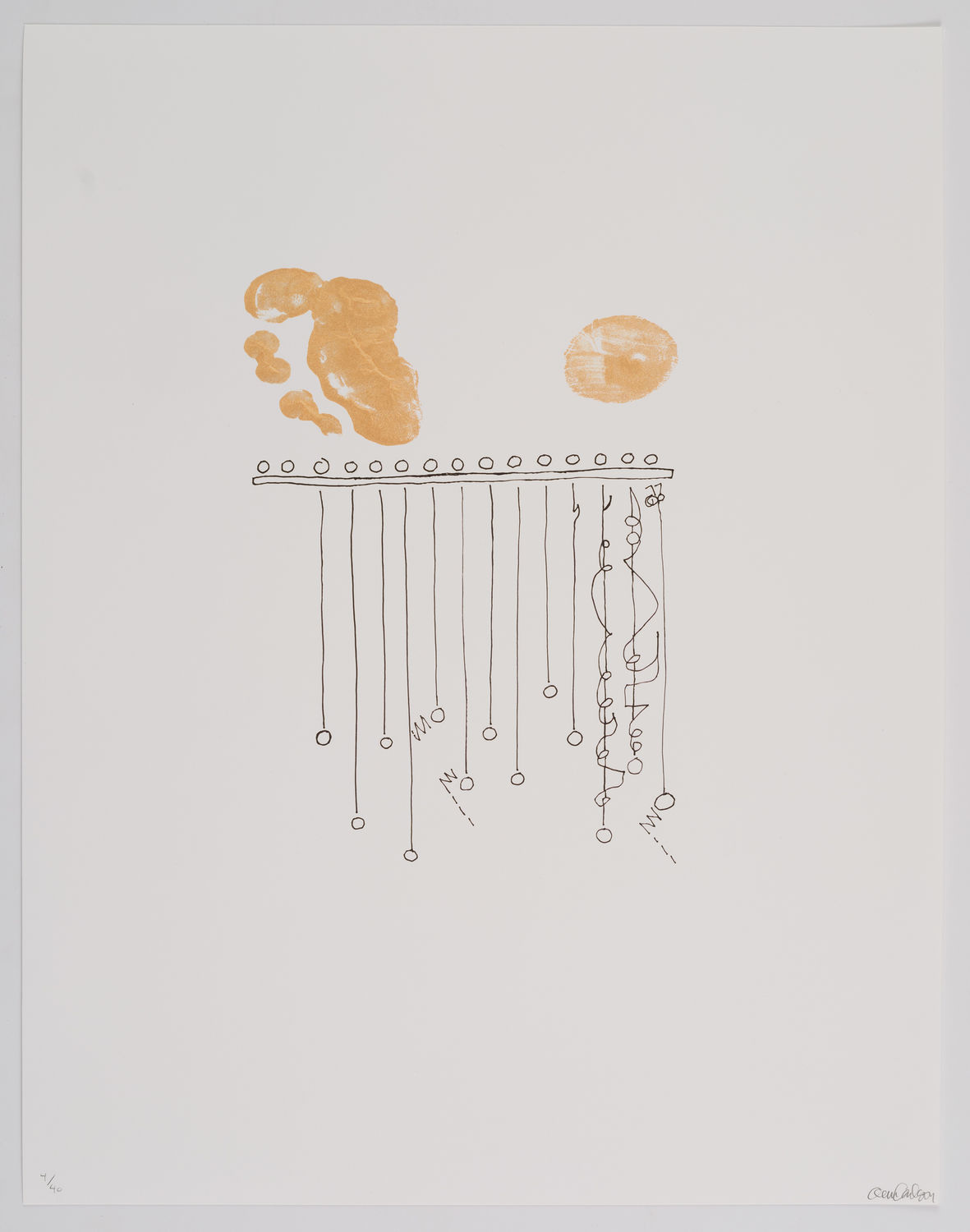Diagrammatic line drawing with a footprint above it
