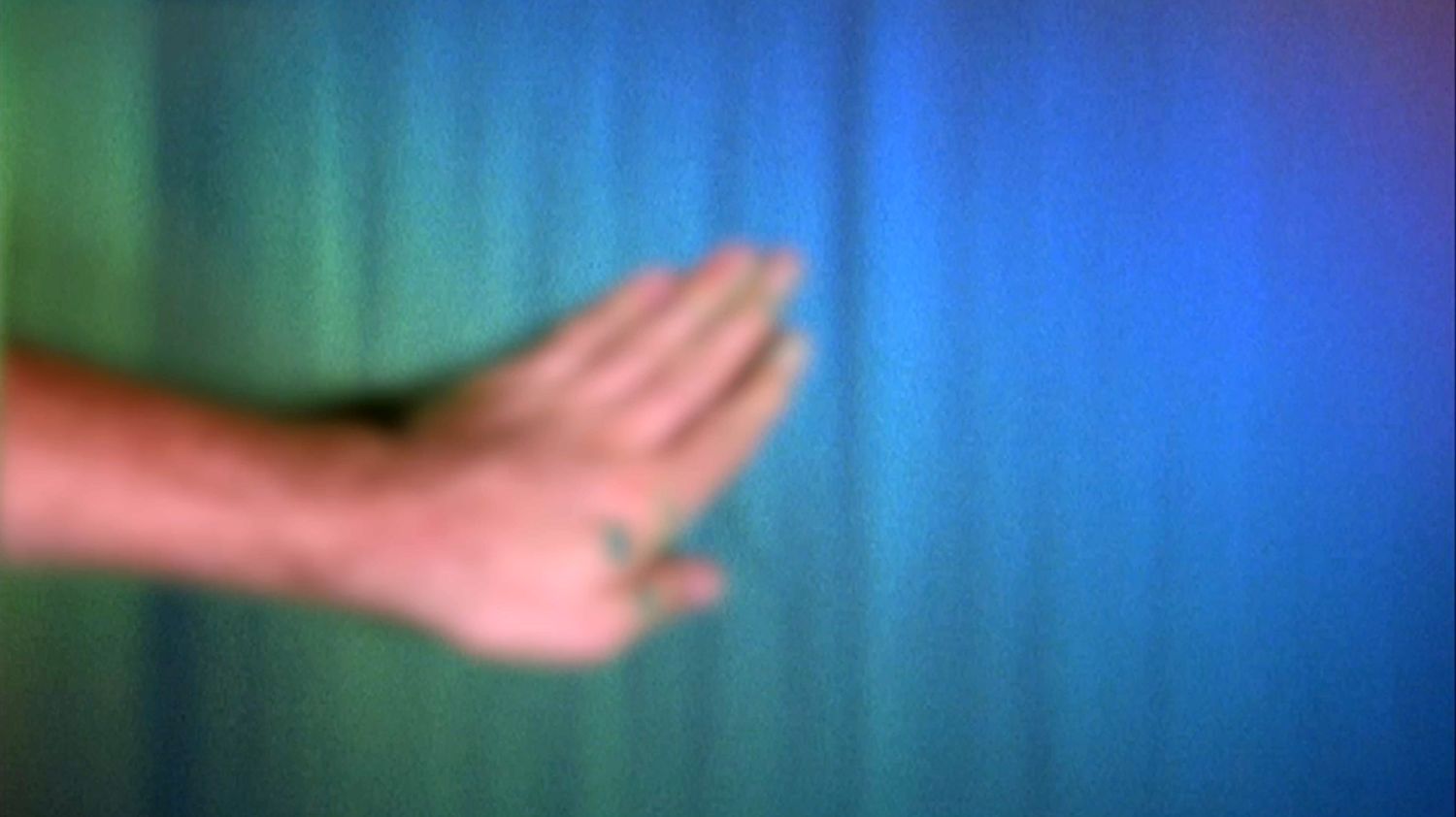 Victoria Fu, still from Bubble Over Green, 2015