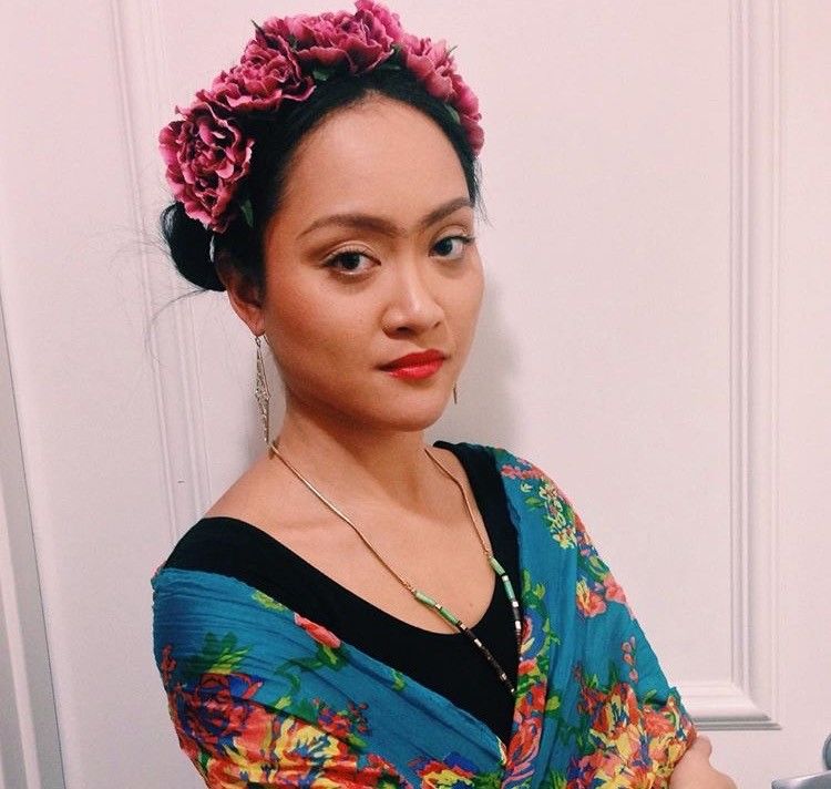 Frida costume