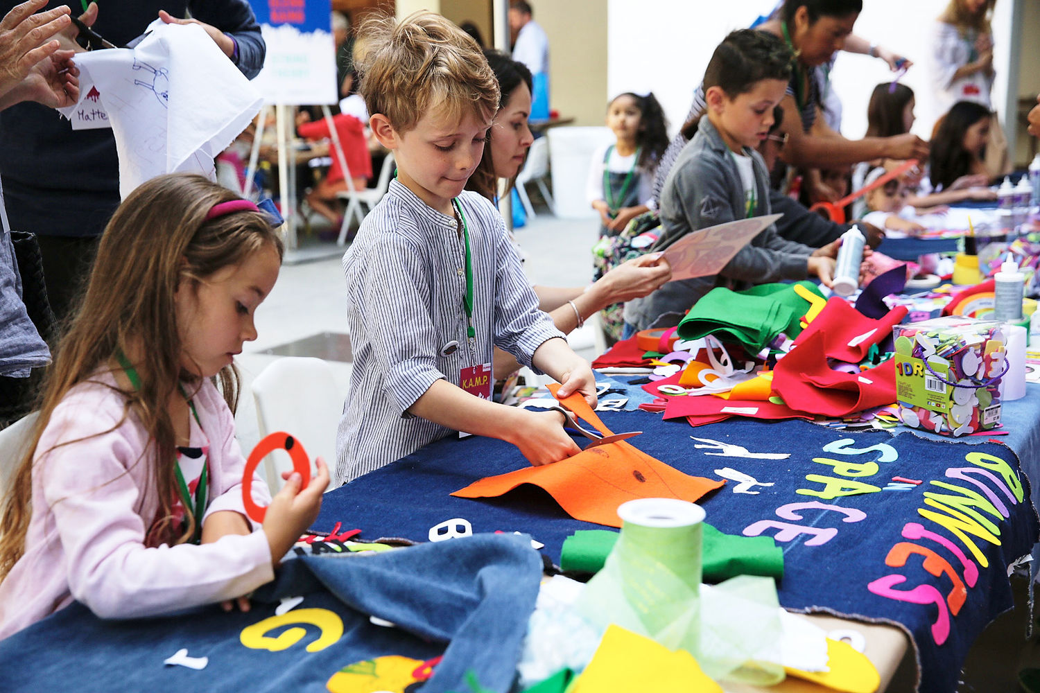 Kids designing clothes