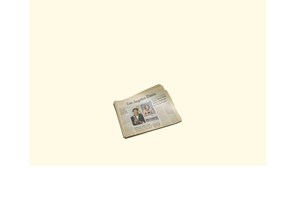 Text reading 'Marilyn Dead' over a beige background with a small picture of the Los Angeles Times