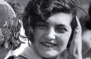 Close up of a smiling woman's face