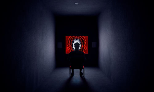 Jeremy Shaw, Introduction to The Memory Personality, 2012. Single channel video installation with original soundtrack. 12:36 min. Courtesy of the artist and KÖNIG GALERIE, Berlin